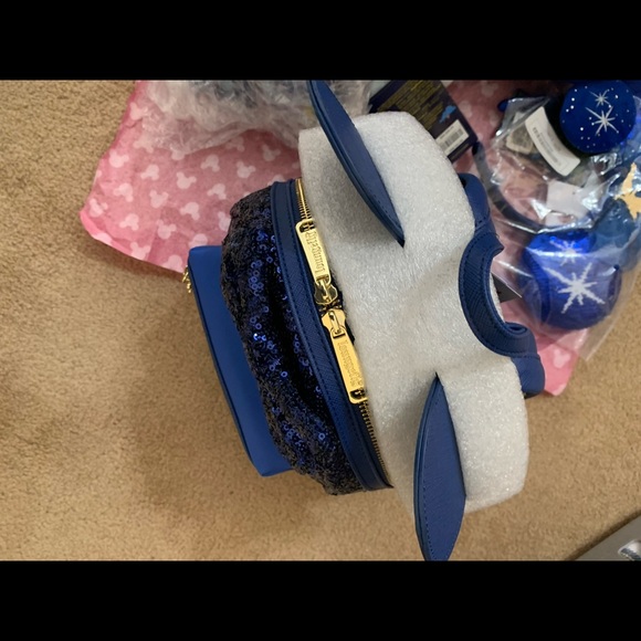 MMMA loungefly PeterPan bundle - Picture 6 of 13